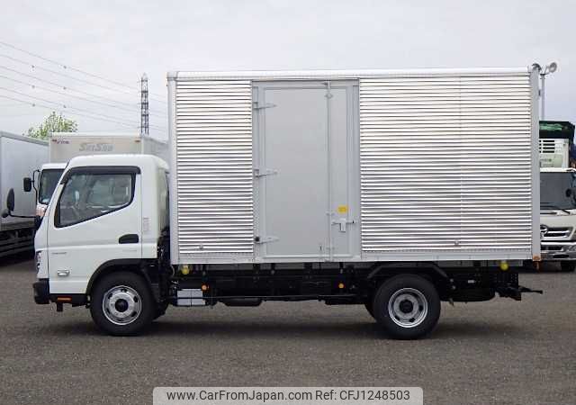 mitsubishi-fuso canter 2022 646828-N9023040125F-90 image 1