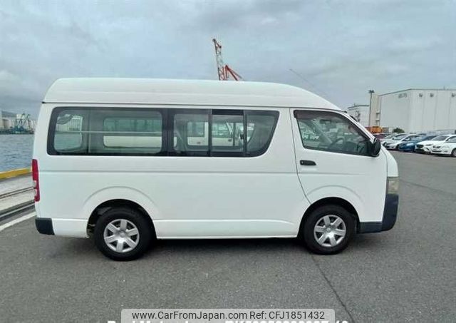toyota hiace-van 2007 CFJ1851432 image 2