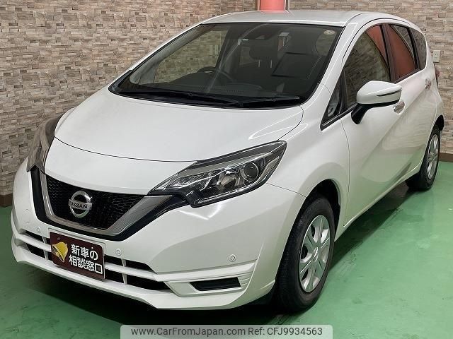 nissan note 2018 -NISSAN 【名変中 】--Note E12--606984---NISSAN 【名変中 】--Note E12--606984- image 1