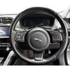 jaguar f-pace 2016 quick_quick_LDA-DC2NA_SADCA2AN0HA064114 image 6