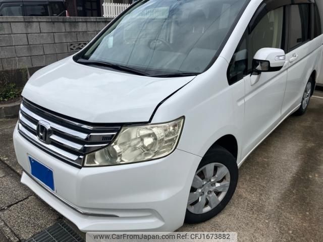 honda stepwagon 2012 CFJ1673882 image 1