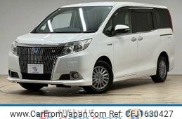 toyota esquire 2015 CFJ1630427