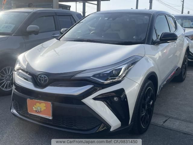 toyota c-hr 2020 quick_quick_6AA-ZYX11_ZYX11-2030965 image 1