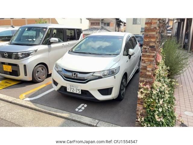 honda fit-hybrid 2013 CFJ1554547 image 1