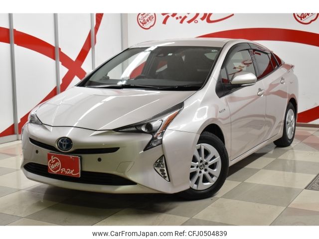 toyota prius 2016 -TOYOTA--Prius DAA-ZVW55--ZVW55-8011135---TOYOTA--Prius DAA-ZVW55--ZVW55-8011135- image 1