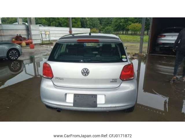 volkswagen polo 2013 -VOLKSWAGEN--VW Polo DBA-6RCBZ--WVWZZZ6RZEU013415---VOLKSWAGEN--VW Polo DBA-6RCBZ--WVWZZZ6RZEU013415- image 2