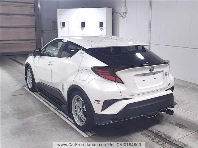 toyota c-hr 2020 -TOYOTA--C-HR NGX10-2015133---TOYOTA--C-HR NGX10-2015133- image 2