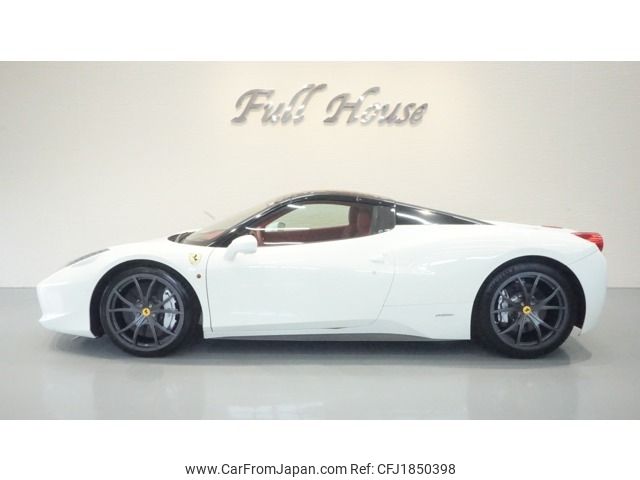ferrari ferrari-458 2013 CFJ1850398 image 1