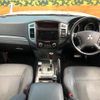 mitsubishi pajero 2018 quick_quick_V98W_V98W-1100511 image 2