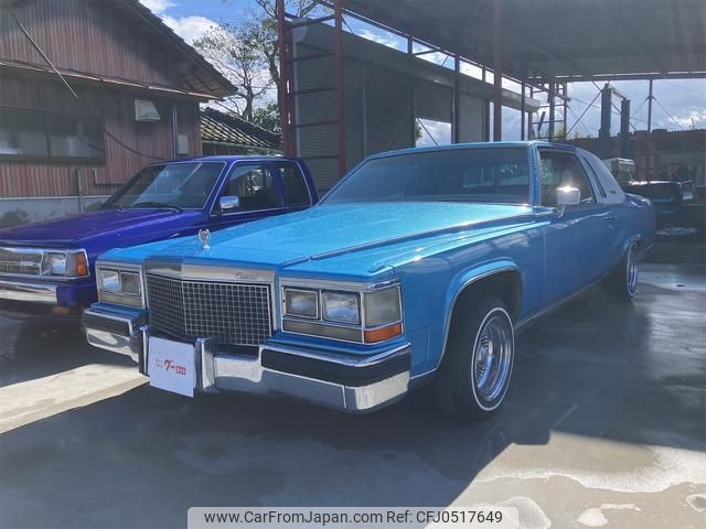 cadillac fleetwood 1983 GOO_JP_700080454630241202001 image 1