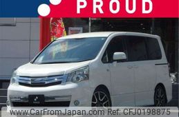 toyota noah 2012 -TOYOTA--Noah DBA-ZRR70W--ZRR70-0511205---TOYOTA--Noah DBA-ZRR70W--ZRR70-0511205-