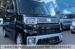 daihatsu wake 2014 CFJ1856042