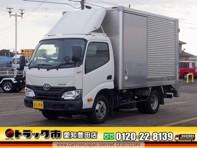 toyota dyna-truck 2017 quick_quick_TPG-XZU605_XZU605-0018454 image 1