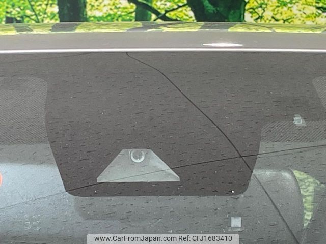 toyota c-hr 2019 CFJ1683410 image 2