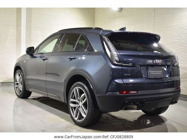 gm gm-others 2021 -GM--Cadillac XT4 7BA-E2UL--1GYFZ9R48MF026143---GM--Cadillac XT4 7BA-E2UL--1GYFZ9R48MF026143- image 2
