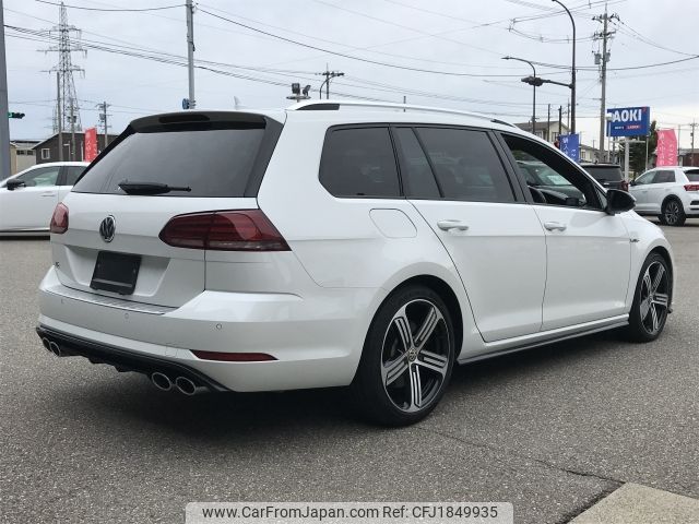 volkswagen golf-variant 2017 CFJ1849935 image 2