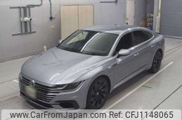 volkswagen arteon 2018 -VOLKSWAGEN--VW Arteon 3HDJHF-WVWZZZ3HZJE521563---VOLKSWAGEN--VW Arteon 3HDJHF-WVWZZZ3HZJE521563-
