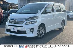 toyota vellfire 2013 CFJ1585581