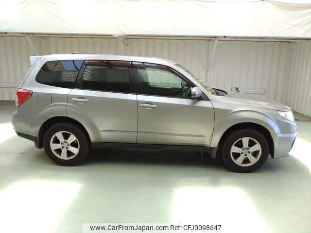 subaru forester 2011 ENHANCEAUTO_1_ea286518 image 2