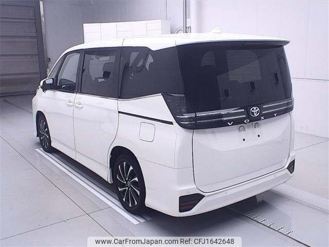 toyota voxy 2023 CFJ1642648 image 2