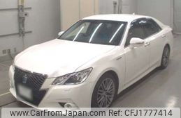 toyota crown 2014 CFJ1777414