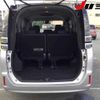 toyota voxy 2017 CFJ1682324 image 11