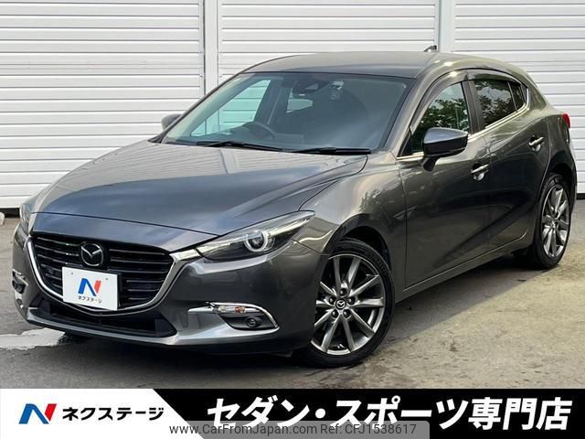 mazda axela 2017 CFJ1538617 image 1