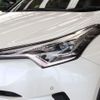 toyota c-hr 2018 quick_quick_DAA-ZYX10_ZYX10-2110418 image 8