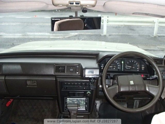 toyota mark-ii-wagon 1990 -トヨタ--マーク２ワゴン E-GX70G--GX70-6009323---トヨタ--マーク２ワゴン E-GX70G--GX70-6009323- image 2