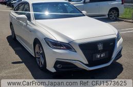toyota crown-hybrid 2018 CFJ1573625