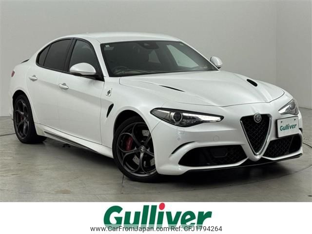 alfa-romeo giulia 2018 CFJ1794264 image 1