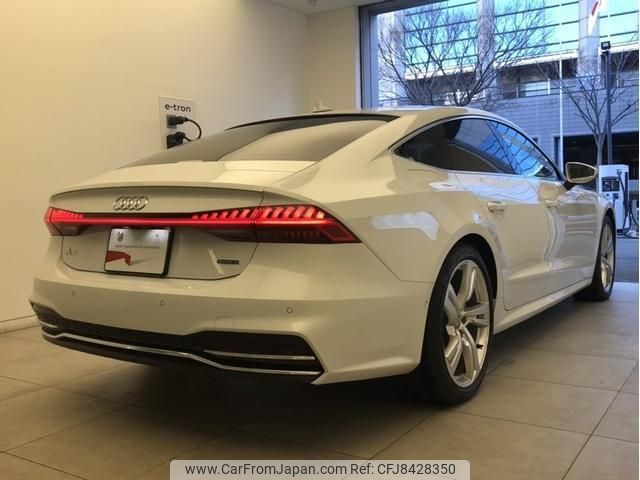 audi a7-sportback 2018 quick_quick_AAA-F2DLZS_WAUZZZF29KN003685 image 2