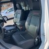 jeep gladiator 2023 CFJ1395127 image 34