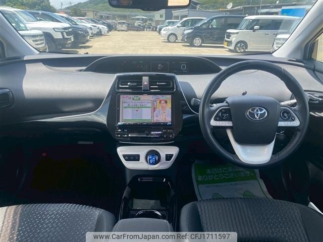 toyota prius 2018 CFJ1711597 image 2