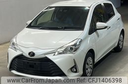 toyota vitz 2019 -TOYOTA--Vitz KSP130-4012670---TOYOTA--Vitz KSP130-4012670-