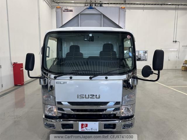 isuzu elf-truck 2017 GOO_NET_EXCHANGE_0404203A30240425W001 image 2