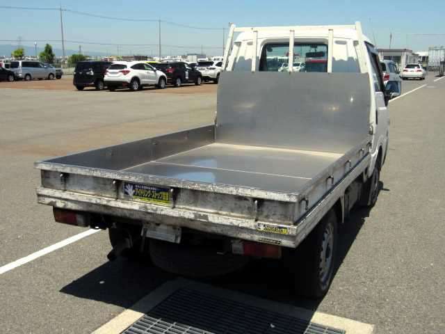 mazda bongo-truck 2004 No.10070 image 2