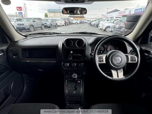 jeep patriot 2011 quick_quick_ABA-MK74_1J4N72GB9BD249729 image 2