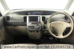 daihatsu tanto 2012 504928-923077