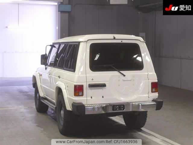 mitsubishi pajero 1990 CFJ1663936 image 2