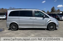 mercedes-benz viano 2004 NIKYO_BG58438