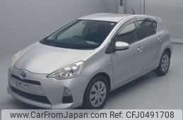 toyota aqua 2012 -TOYOTA--AQUA DAA-NHP10--NHP10-2097747---TOYOTA--AQUA DAA-NHP10--NHP10-2097747-