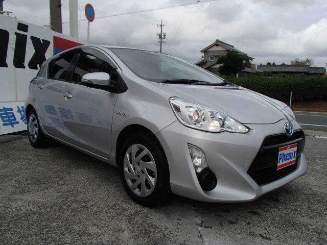 toyota aqua 2015 683103-215-1238753A image 2