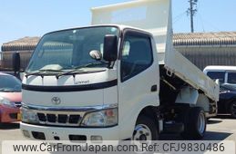 toyota dyna-truck 2004 CFJ9830486
