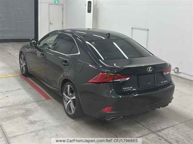 lexus is 2017 CFJ1796865 image 2