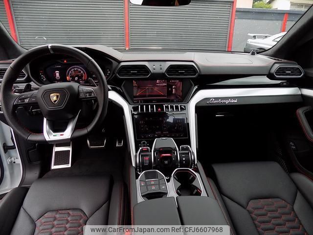 lamborghini urus 2019 quick_quick_ZLDHU_ZPBEA1ZL4KLA00602 image 2