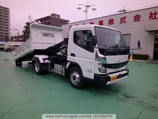 mitsubishi-fuso canter 2025 GOO_NET_EXCHANGE_0530120A30250615W001 image 1