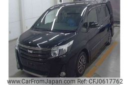 toyota noah 2017 -TOYOTA--Noah DBA-ZRR80W--ZRR80W-0327318---TOYOTA--Noah DBA-ZRR80W--ZRR80W-0327318-