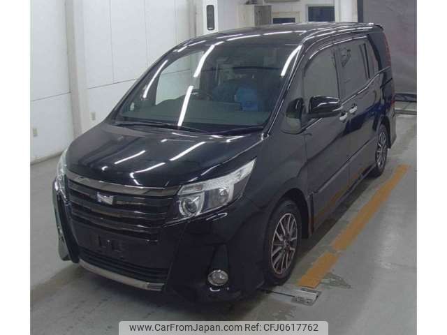 toyota noah 2017 -TOYOTA--Noah DBA-ZRR80W--ZRR80W-0327318---TOYOTA--Noah DBA-ZRR80W--ZRR80W-0327318- image 1