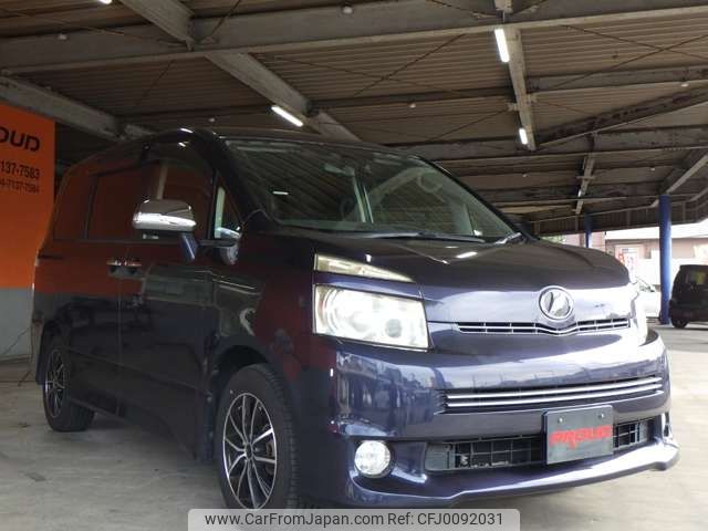 toyota voxy 2009 -TOYOTA--Voxy DBA-ZRR70W--ZRR70-0266092---TOYOTA--Voxy DBA-ZRR70W--ZRR70-0266092- image 1